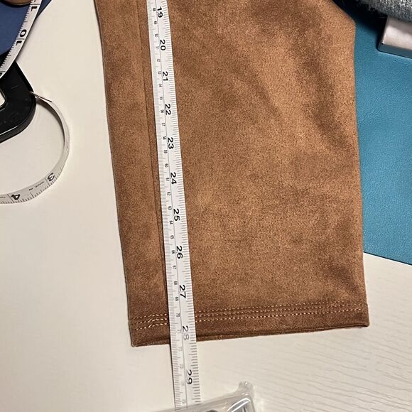 NWT MAX STUDIO faux suede pants leggings Camel Tan Sz L - Picture 10 of 12